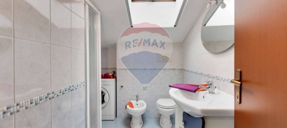 2 bedrooms Penthouse in Carpiano, Italy No. 359310 14