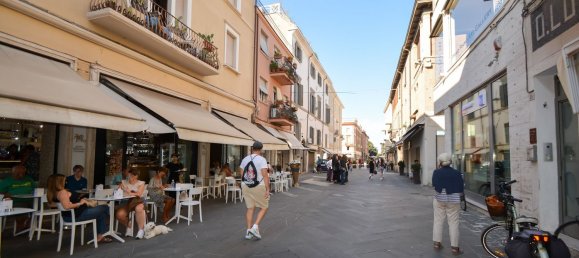 5 rooms Apartment in Rimini, Italy No. 275404 12