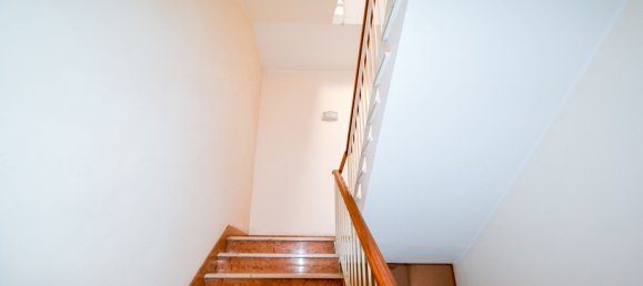 5 rooms Apartment in Rimini, Italy No. 275404 9