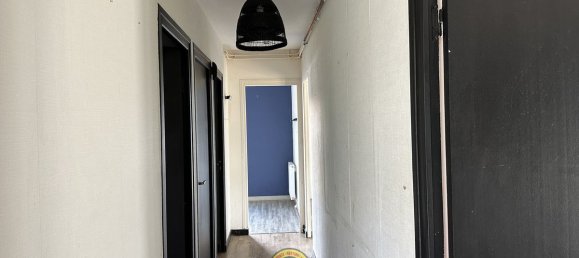 3 bedrooms House in Aiguillon, France No. 337780 8