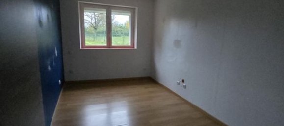 3 bedrooms House in Chepoix, France No. 152893 9