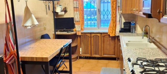 Квартира с 3 комнатами в Корсико, Италия № 69044 9