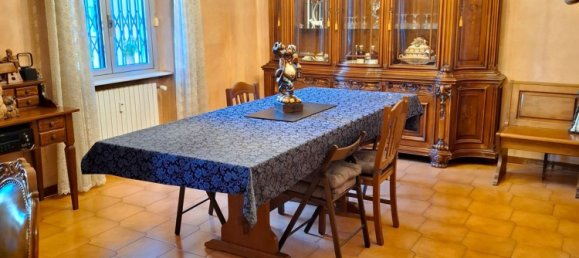 Квартира с 3 комнатами в Корсико, Италия № 69044 5