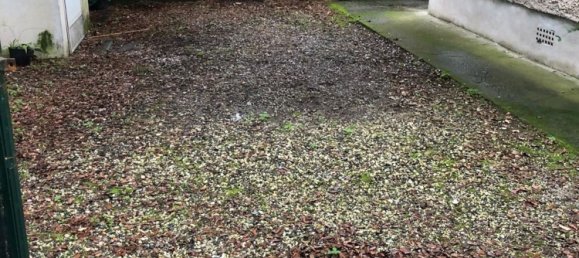 Casa de 3 habitaciónes en Massa, Italy No. 215101 11