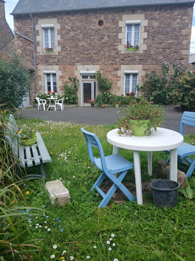 2 chambres Maison à Paimpol, France No. 303255