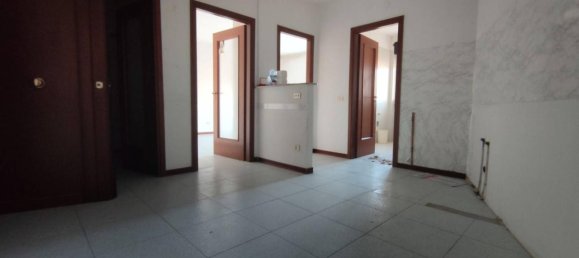 2 rooms Apartment in Foggia, Italy No. 133386 5
