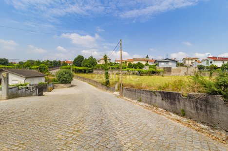  قطعة أرض في Santo Tirso, Portugal 15560متر مربع رقم 162806