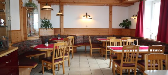 1195m² Commercial property in Upper Austria, Austria No. 135139 4