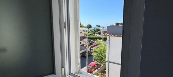 Квартира с 4 спальнями в Неттуно, Италия № 323557 33