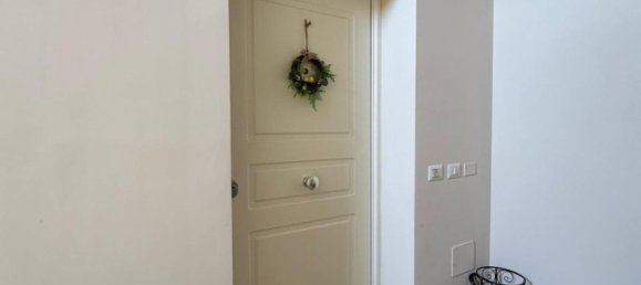 Квартира с 4 спальнями в Неттуно, Италия № 323557 27