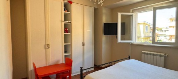 Квартира с 4 спальнями в Неттуно, Италия № 323557 13