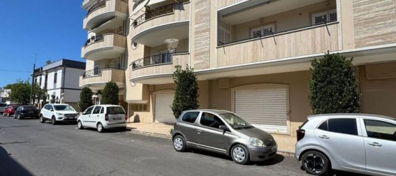 Квартира с 4 спальнями в Неттуно, Италия № 323557 16