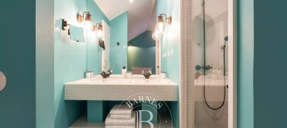 920m² Hotel in Porto, Portugal No. 127798 8