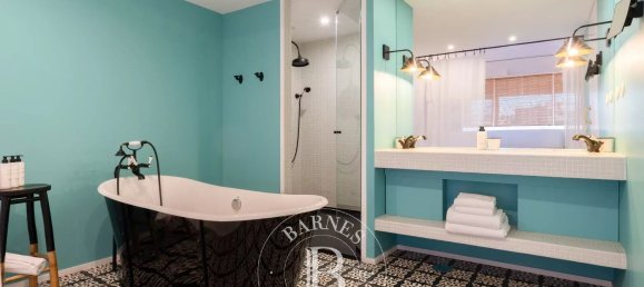 920m² Hotel in Porto, Portugal No. 127798 6