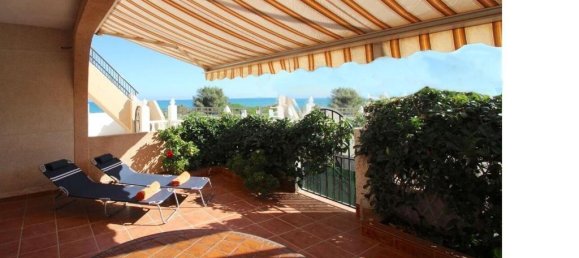 3 bedrooms Bungalow in Torrevieja, Spain No. 139964 2