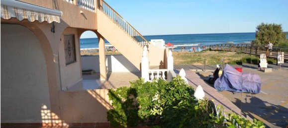 3 bedrooms Bungalow in Torrevieja, Spain No. 139964 3