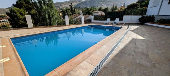 Casa de 5 dormitorios en Alfacar, Spain No. 111808 8