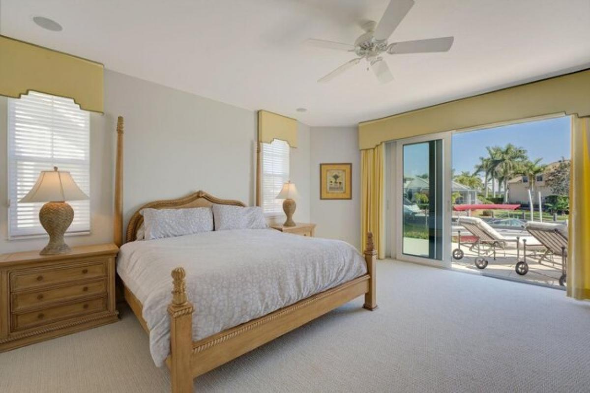 4 bedrooms House in Marco Island, USA No. 438908