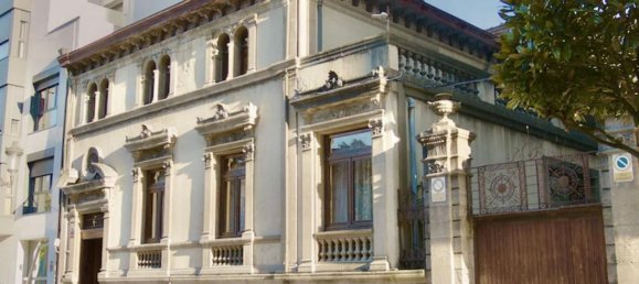 10 Schlafzimmer Haus in Oviedo, Spain, Nr. 164453 2