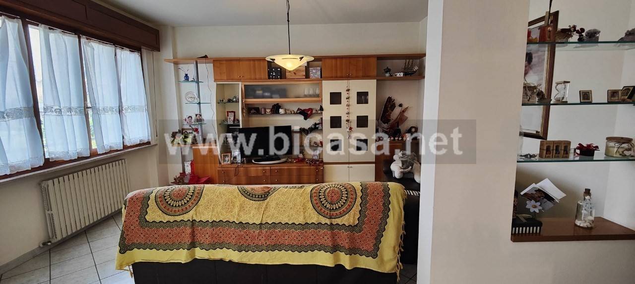 2 Schlafzimmer Haus in Pesaro, Italy, Nr. 285833