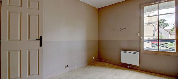 3 bedrooms Apartment in Carrieres-sous-Poissy, France No. 171638 8