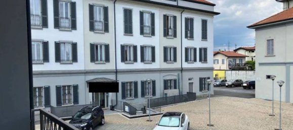 4-Zimmer Wohnung in Carnate, Italy, Nr. 8532 4