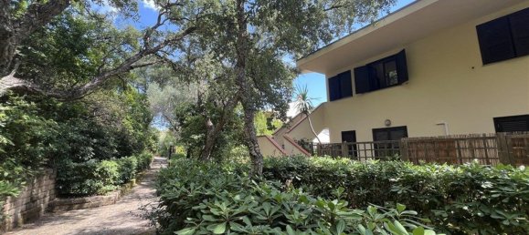 4 bedrooms Duplex in Monte Argentario, Italy No. 323877 30