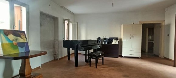 Casa de 7 divisões em Pordenone, Italy N.º 163149 39