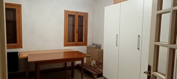 Casa de 7 divisões em Pordenone, Italy N.º 163149 20