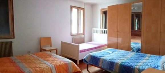 Casa de 7 divisões em Pordenone, Italy N.º 163149 10