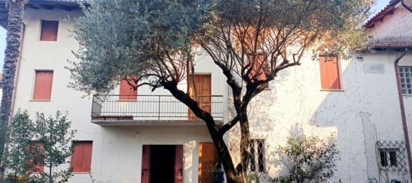 Casa de 7 divisões em Pordenone, Italy N.º 163149 13