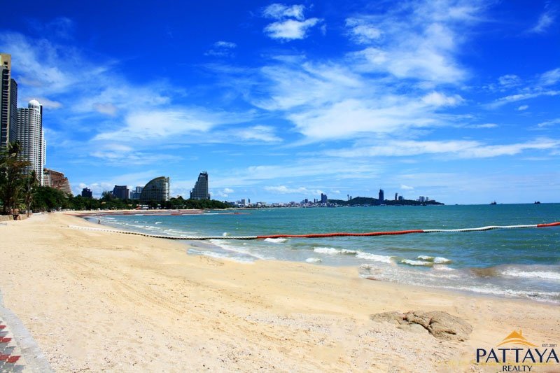 Studio in the Condo in Pattaya, Thailand No. 896