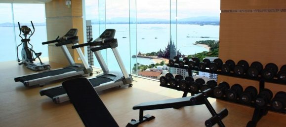 Studio in the Condo in Pattaya, Thailand No. 896 6