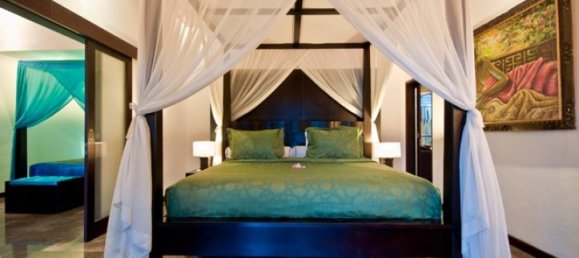 5 bedrooms Villa in Seminyak, Indonesia No. 3002 2