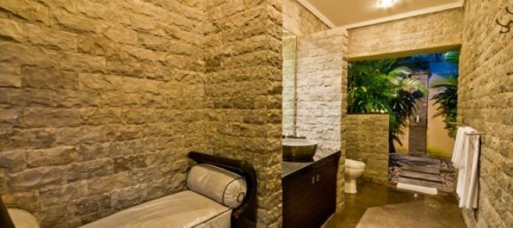 5 bedrooms Villa in Seminyak, Indonesia No. 3002 19