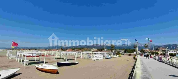 5 غرف نوم فيلا في Forte dei Marmi, Italy رقم 36507 38
