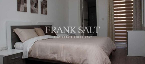 2 bedrooms Apartment in Sliema, Malta No. 10030 3