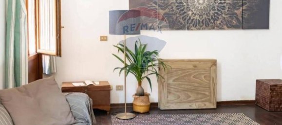 1 bedroom Apartment in Ferrara, Italy No. 318051 5