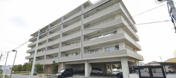 4 Schlafzimmer Wohnung in Fukuoka, Japan, Nr. 3323 2
