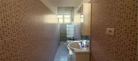 3 rooms Apartment in Barlassina, Italy No. 4972 15