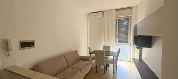 3 rooms Apartment in Barlassina, Italy No. 4972 2