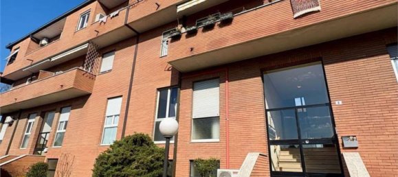 3 rooms Apartment in Barlassina, Italy No. 4972 19