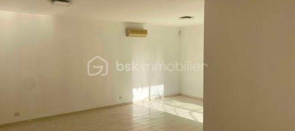 5 غرف نوم منزل في Saint-Paul-Trois-Chateaux, France رقم 302920 10