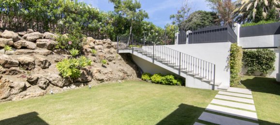 3 bedrooms Villa in Marbella, Spain No. 73332 82