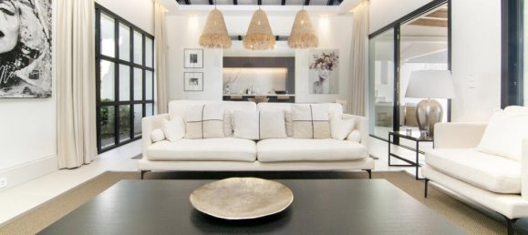 3 bedrooms Villa in Marbella, Spain No. 73332 30