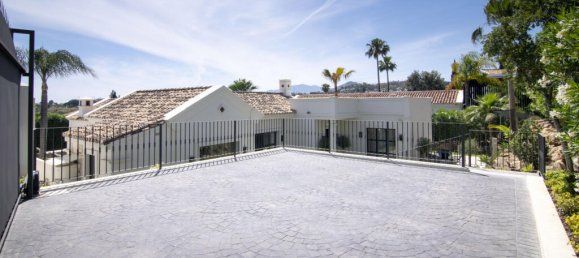 3 bedrooms Villa in Marbella, Spain No. 73332 63