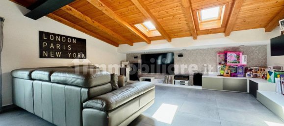 2 bedrooms Penthouse in Avezzano, Italy No. 39736 32