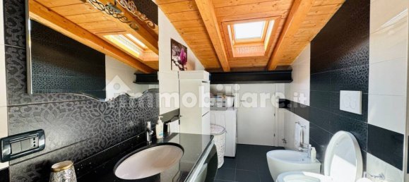 2 bedrooms Penthouse in Avezzano, Italy No. 39736 11