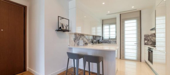 1 bedroom Apartment in Limassol, Cyprus No. 3210 3