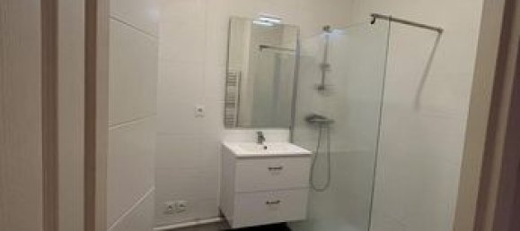 1 bedroom Apartment in Besancon, France No. 354157 5